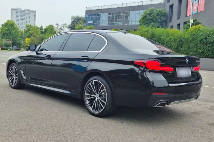 Used BMW 5 Series 2022 Second Facelift 530Li Leading Edition M Sport Package
