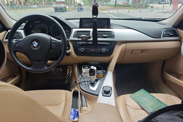Used BMW 3 Series 2013 320i Sport Edition
