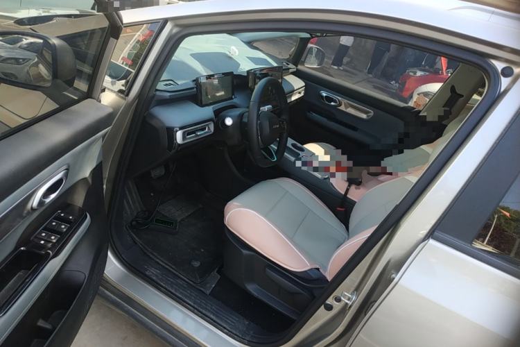 Used AION Y 2023 Plus 510 Enjoy Edition