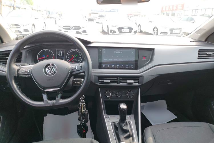 Used Volkswagen Polo 2019 Plus 1.5L Automatic Panoramic Enjoyment Edition Center Console