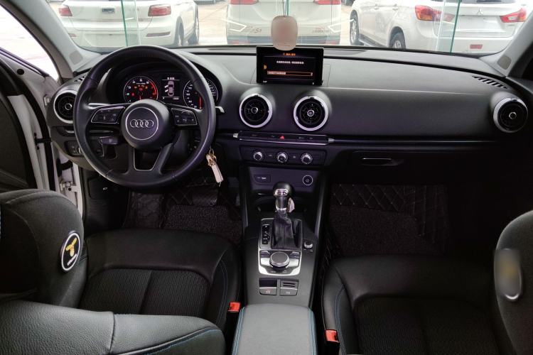 Used Audi A3 2020 Limousine 35 TFSI Fashion Edition China VI Emission Standard