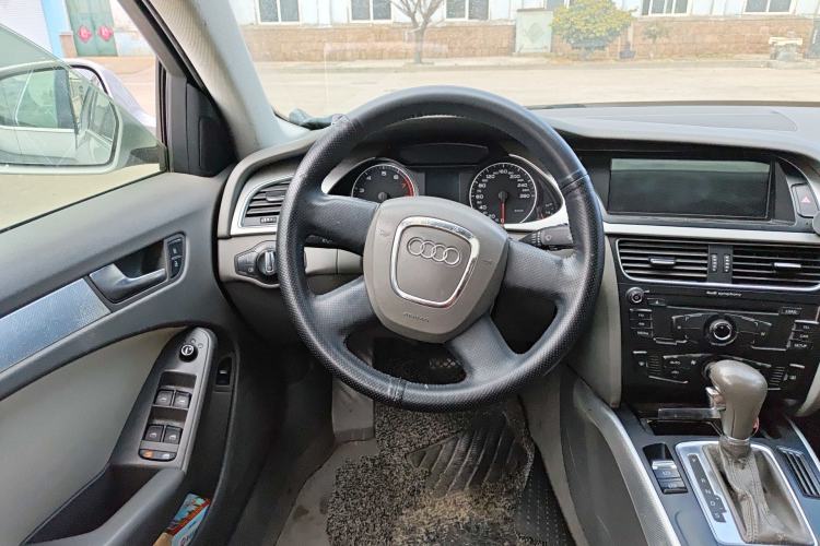 Used Audi A4L 2011 2.0 TFSI Standard Model Steering Wheel