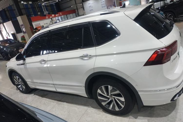 Used Volkswagen Tiguan L New Energy 2022 430 PHEV Plug-in Hybrid Flagship Edition
