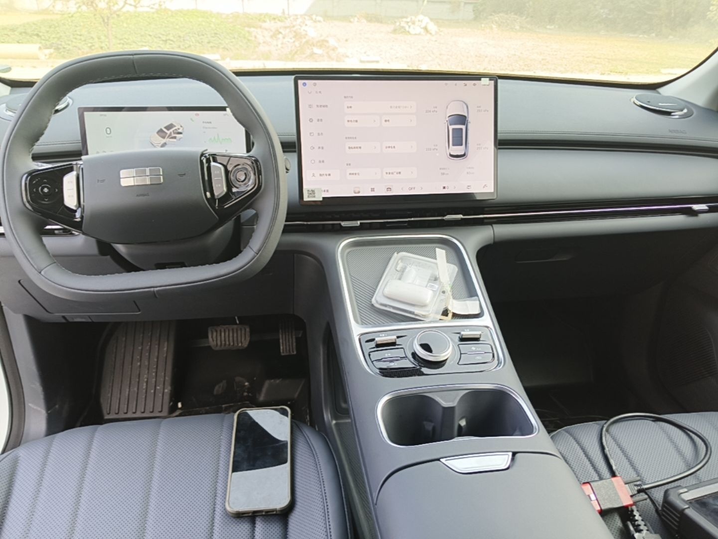Geely Galaxy Xingjian 7 EM-i 2026 Model 130km Launch Edition — снимка 12