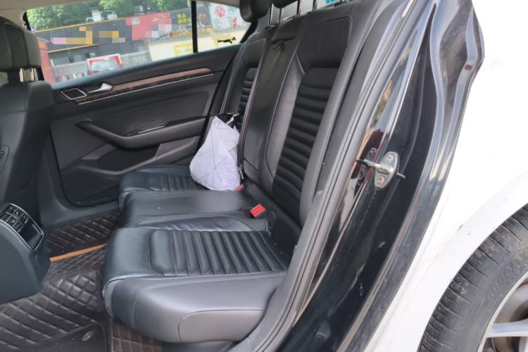 Used Volkswagen Magotan 2017 330TSI DSG Leading Model