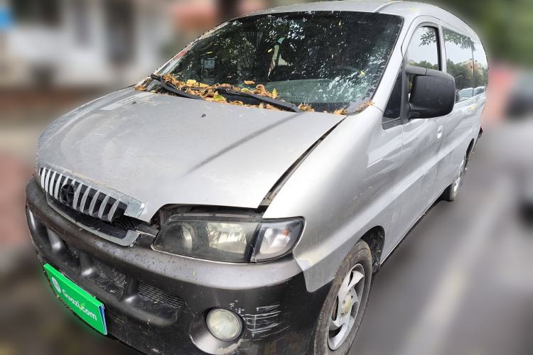 Used JAC Refine 2011 2.0L Shuttle Gasoline Comfort Edition HFC4GA3