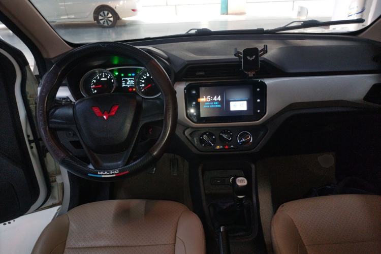 Used Wuling Hongguang 2021 1.5L Facelifted S Comfort Version with Electric Power Steering LAR