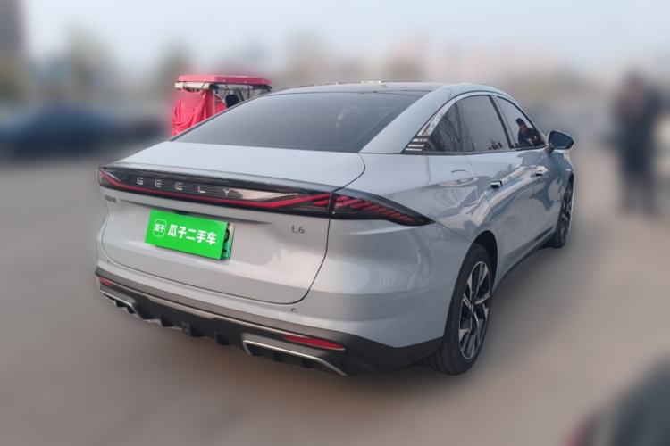 Used Geely Galaxy L6 2023 125km Starship