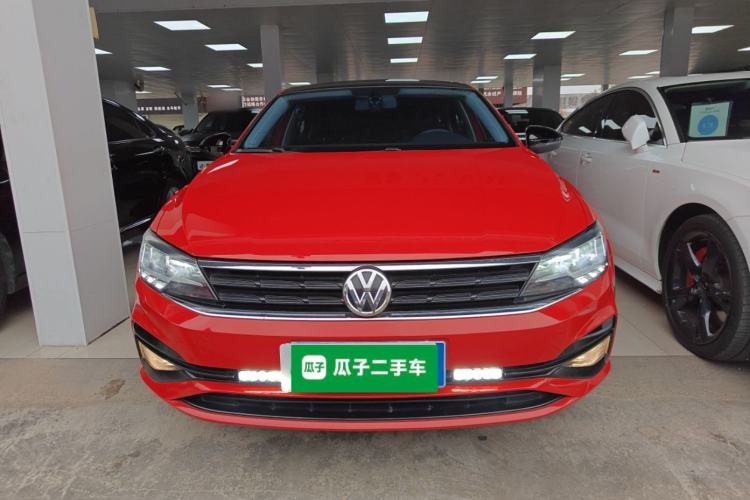 Used Volkswagen Lamando 2019 230TSI DSG Vision Edition China VI Standard Front