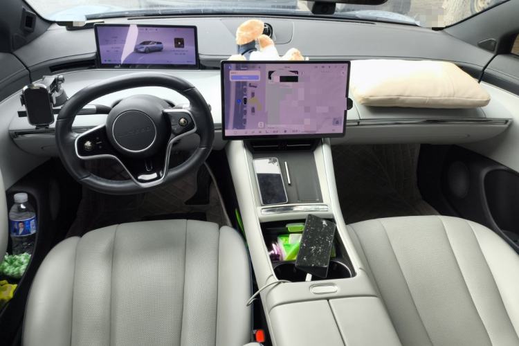 Used Hima Luxeed S7 2024 Max Rear-Drive Long-Range Intelligent Driving Version Center Console