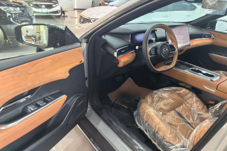 Used Mazda EZ-6 2024 Range-Extended 200 Zhiya Edition
