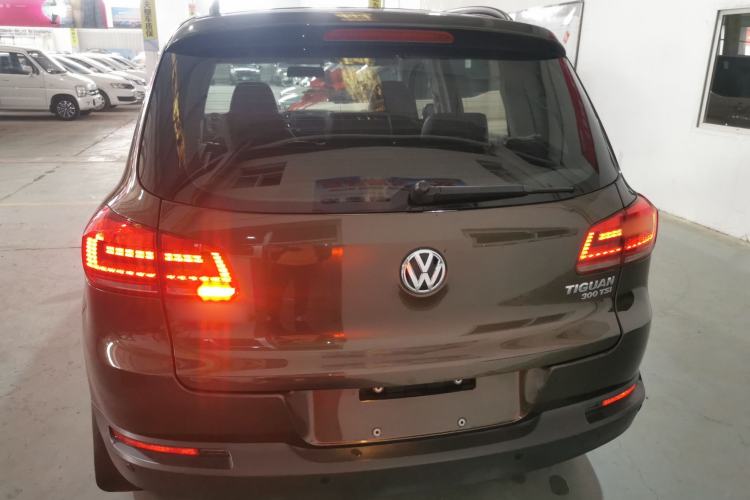 Used Volkswagen Tiguan L 2016 300TSI Automatic Two-Wheel Drive Trend Edition