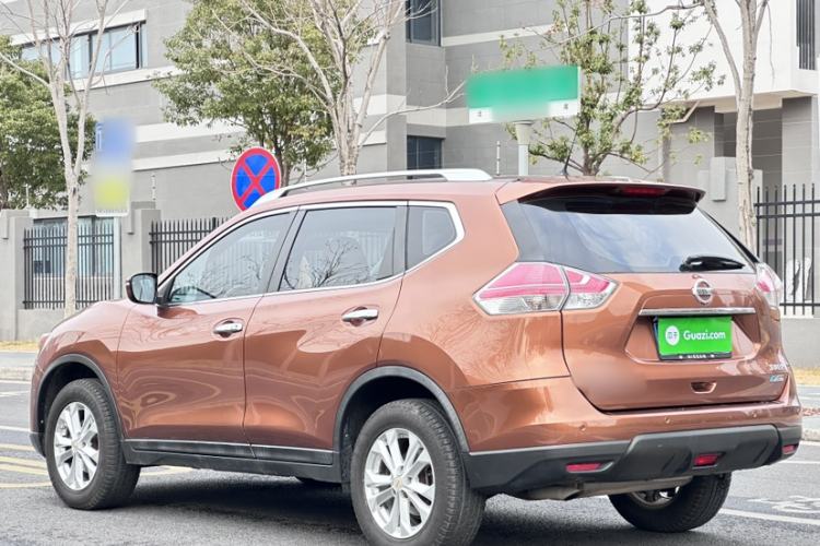 Used Nissan X-Trail 2014 2.5L CVT Leading Edition 4WD