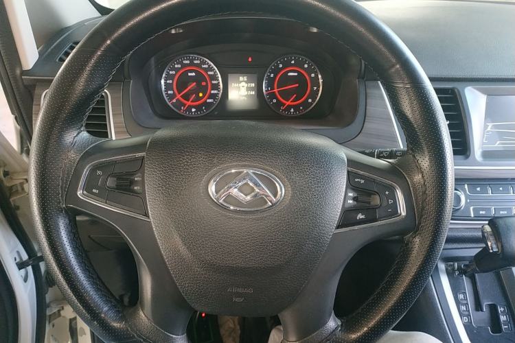 Used SAIC MAXUS G10 2019 Facelift PLUS 2.0T Automatic Elite Edition China VI