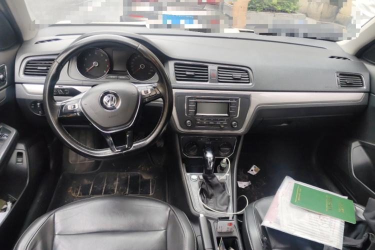 Used Volkswagen Lavida 2017 1.6L Automatic Comfort Edition
