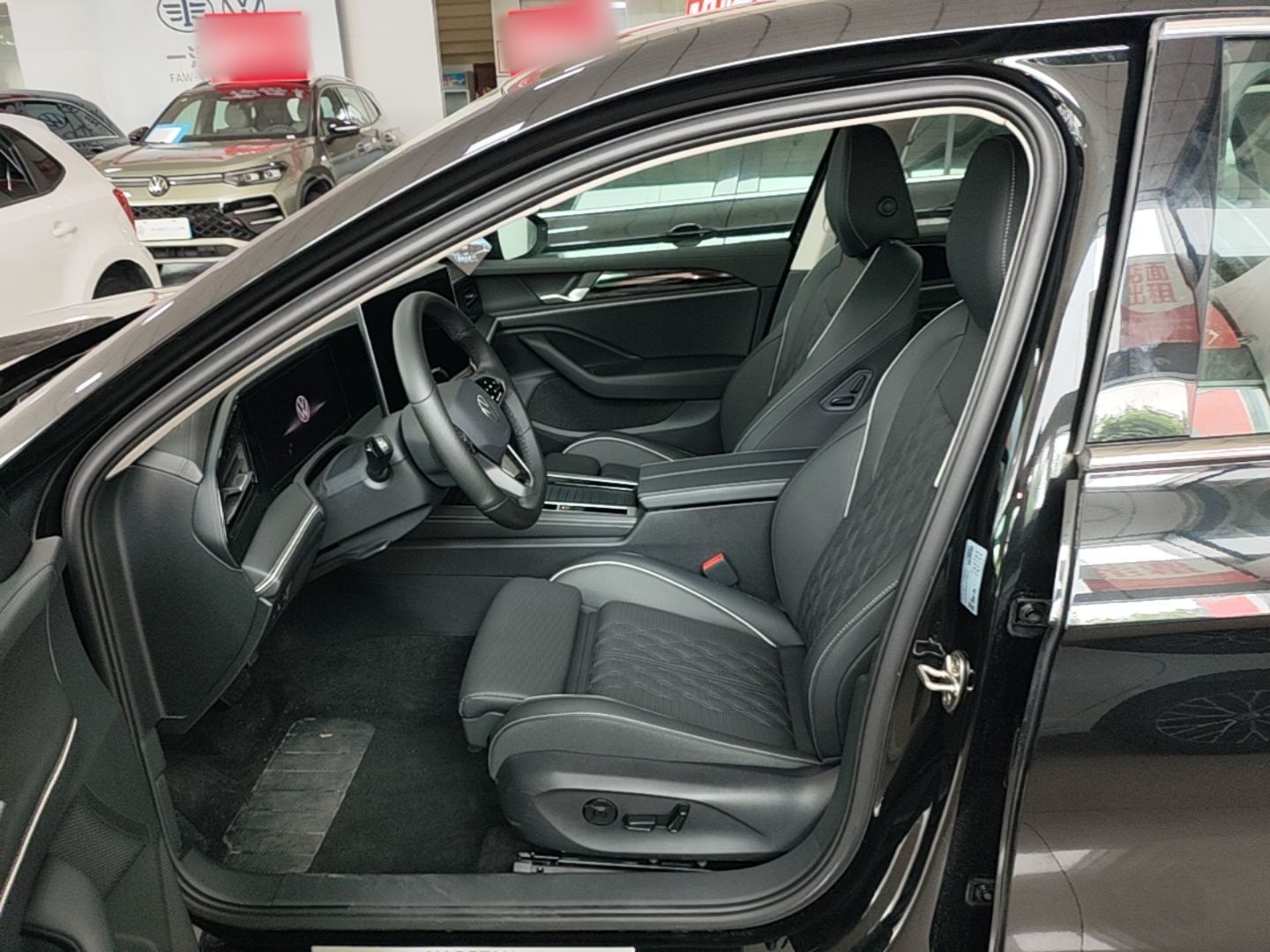 Vordere Reihe im Auto