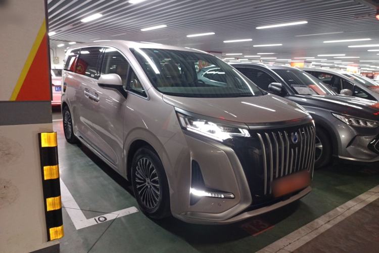 Used Denza D9 2022 EV 620 Prestige Model
