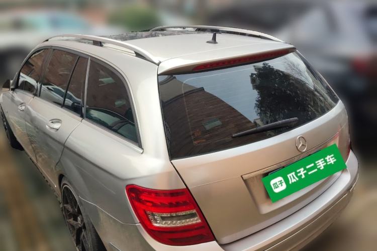 Used Mercedes-Benz C-Class 2011 C 200 Fashion Travel Edition