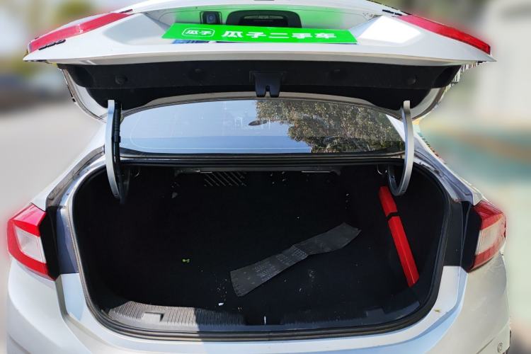 Used Chevrolet Cruze 2018 Redline 320 Automatic Pioneer Edition
