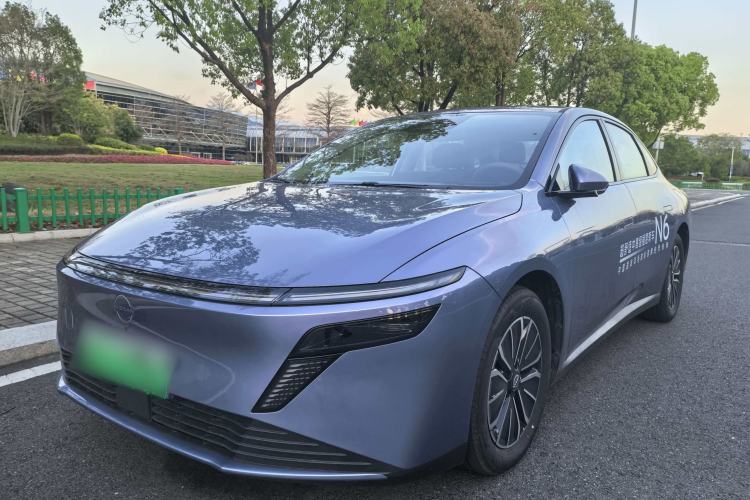 Used Nissan N6 2026 Model 180 Max Exterior 2