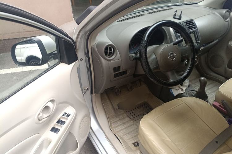 Used Nissan Sunny 2011 1.5XE Manual Comfort Edition
