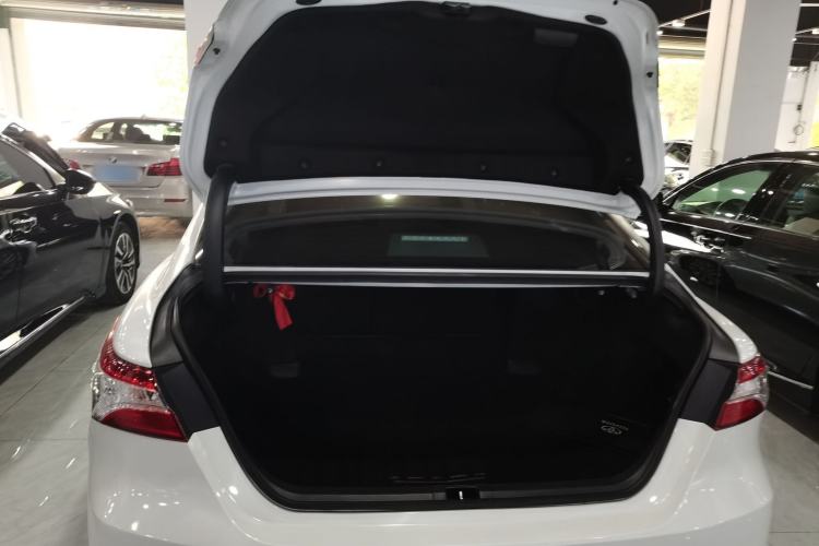 Used Toyota Camry 2022 2.0GVP Premier Edition