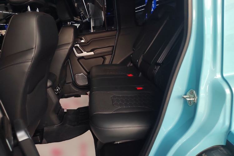 Used 212 T01 2025 2.0T Changfeng