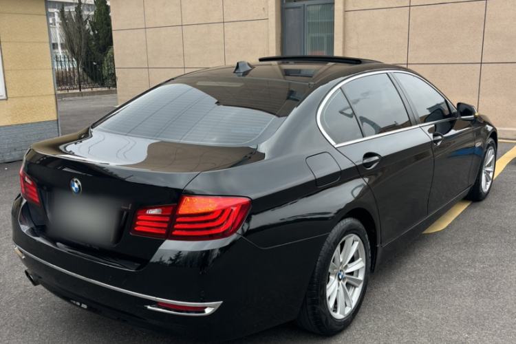 Used BMW 5 Series 2014 520Li Elegant Model
