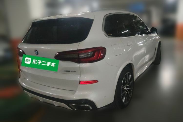 Used BMW X5 2020 xDrive40i 3.0T Standard Edition Middle East Rear Right 45 Deg