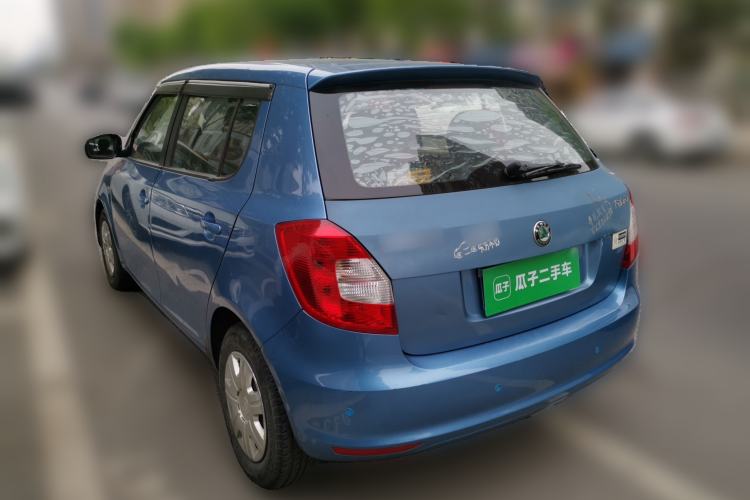 Used Skoda Fabia 2012 1.4L Manual Crystal Edition Rear Left 45 Deg