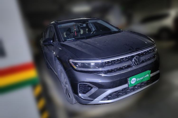 Used Volkswagen Talagon 2022 380TSI All-Wheel-Drive Luxury Prestige Pro 7-Seater Front Right 45 Deg