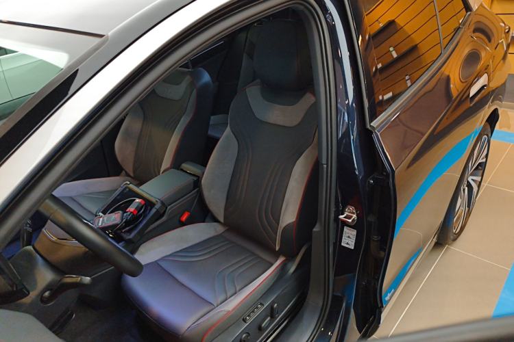 Used Volkswagen ID.4 CROZZ 2022 High-Performance PRIME Edition