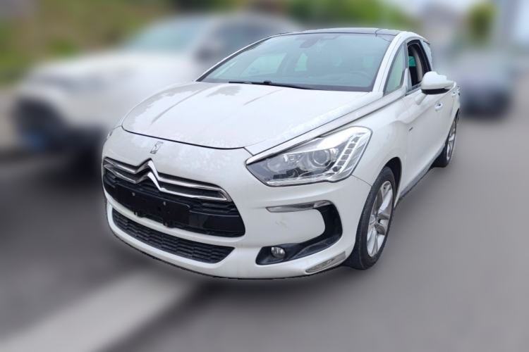 Used DS 5 2014 1.6T Luxury Edition THP160