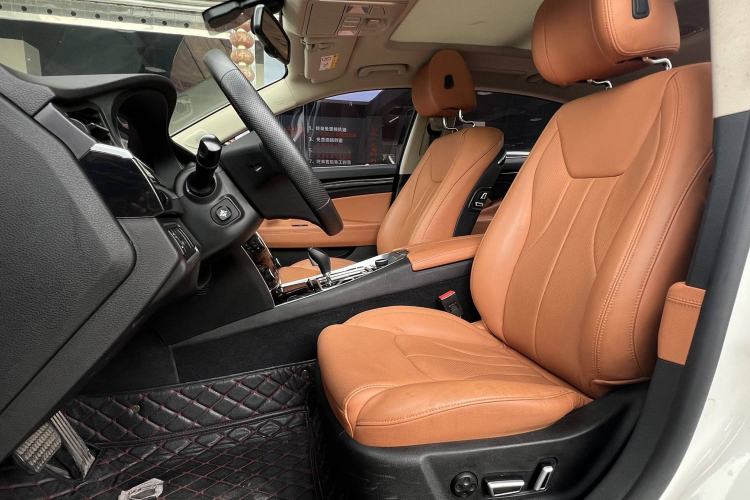 Used Geely Auto Emgrand GT 2015 1.8T Premium Model
