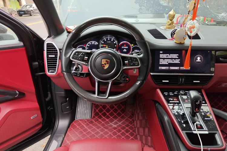 Used Porsche Cayenne E-Hybrid 2021 Cayenne E-Hybrid 2.0T Steering Wheel