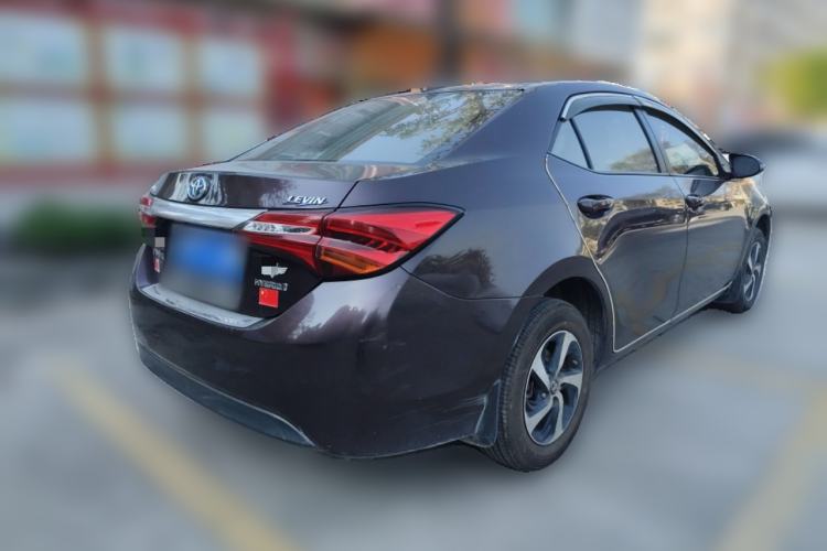 Used Toyota Levin 2017 Revised Dual-Engine 1.8H GS E-CVT Elite Sunroof Version China V Standard
