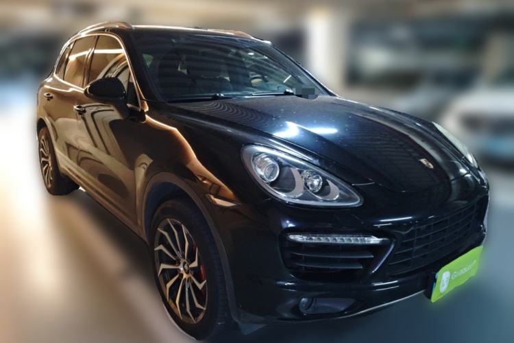 Used Porsche Cayenne 2011 Cayenne S 4.8L Front Right 45 Deg
