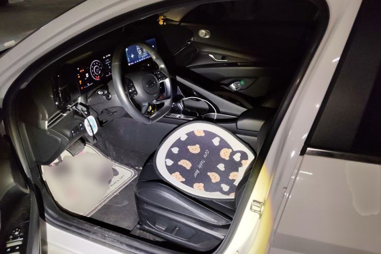 Used Hyundai Elantra 2021 1.5L CVT LUX Prestige Edition