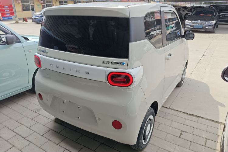 Used Wuling Hongguang MINIEV 2024 3rd Generation 215km Youth Edition
