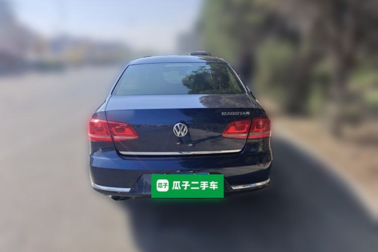 Used Volkswagen Magotan 2011 1.8TSI DSG Luxury Model Rear