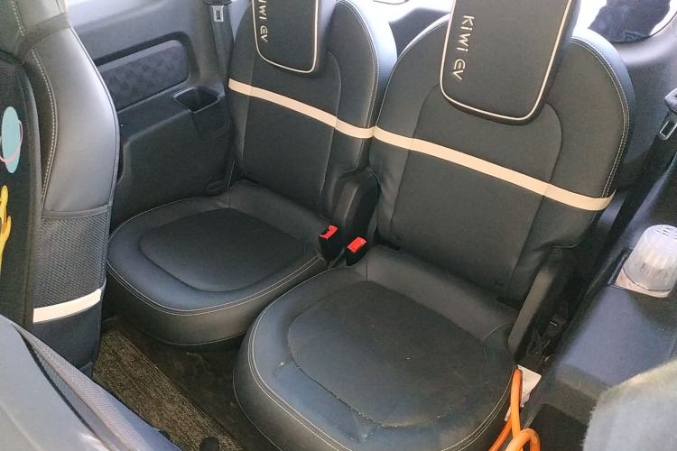 Used Baojun KiWi EV 2022 Designer Lite Edition Ternary Lithium Left Rear Seat