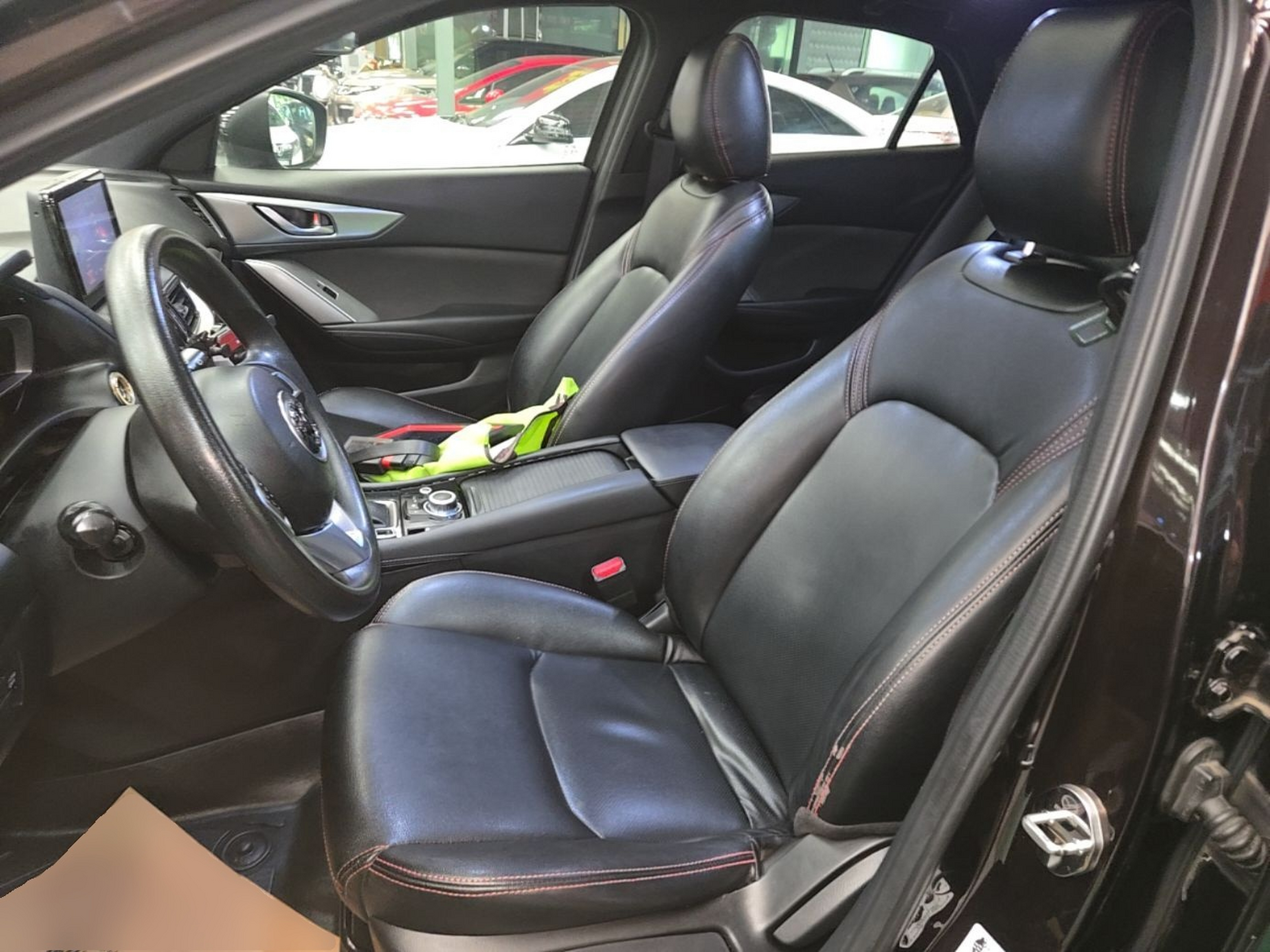 Interior delantero