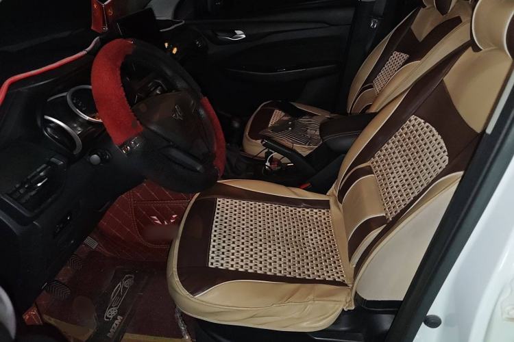 Used Wuling Hongguang S3 2018 1.5L Manual Standard Version China V Standard