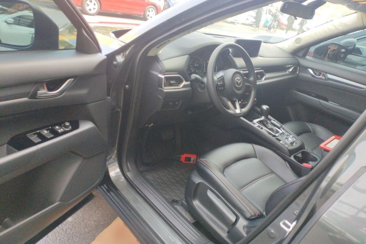 Used Mazda CX-5 2025 2.0L Automatic Two-Wheel Drive Comfort Version Driver Seat