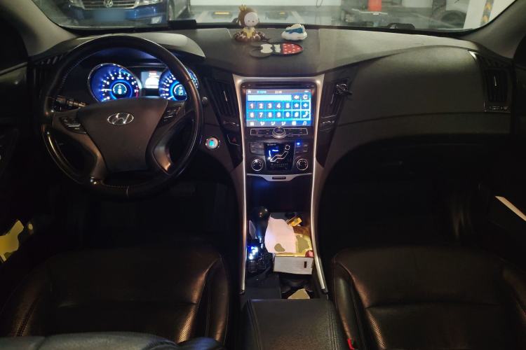 Used Hyundai Sonata 2013 2.0L Automatic Luxury Edition
