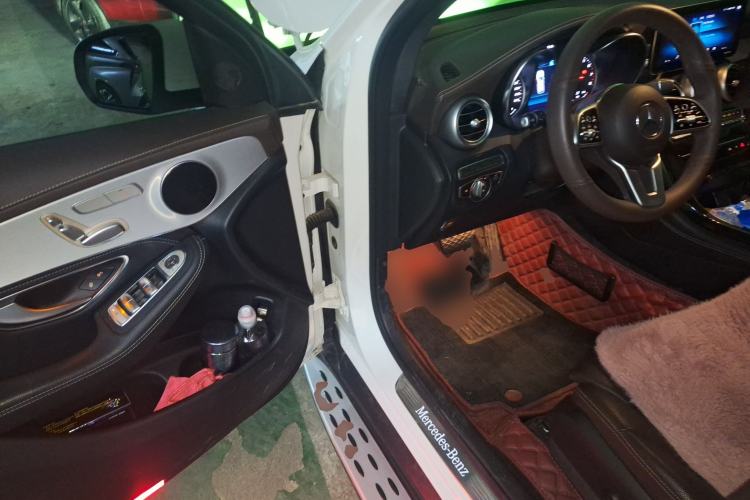 Used Mercedes-Benz GLC 2020 GLC 260 L 4MATIC Dynamic Model
