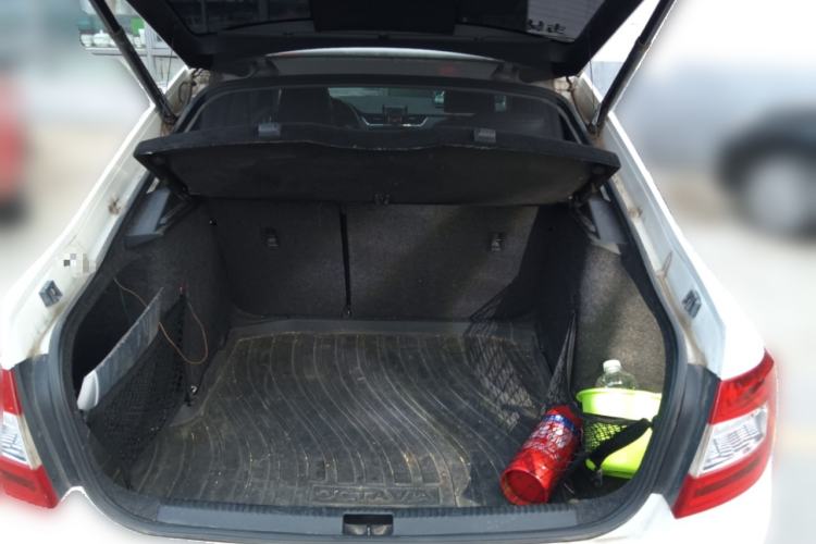 Used Skoda Octavia 2017 1.6L Automatic Smart Drive Edition
