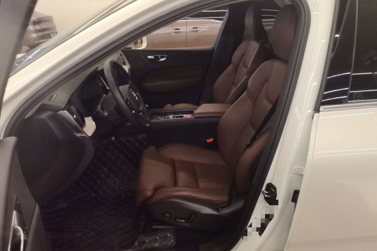 Used Volvo XC60 2020 T5 4x4 Smart Luxury Edition