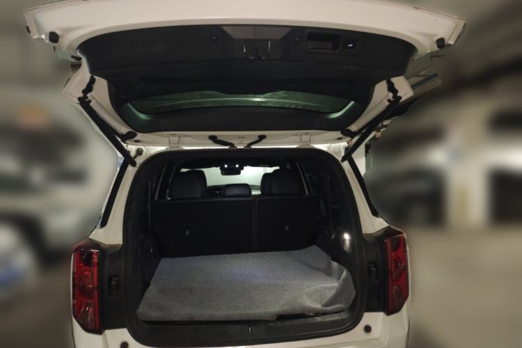 Used GAC Trumpchi GS8 2024 Linghang Series 2.0 TGDI Two-Wheel Drive Luxury Smart Connectivity Version Trunk