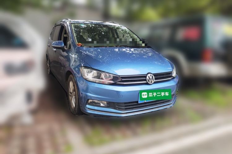 Used Volkswagen Touran 2016 Volkswagen Touran L 280TSI DSG Comfort Edition
